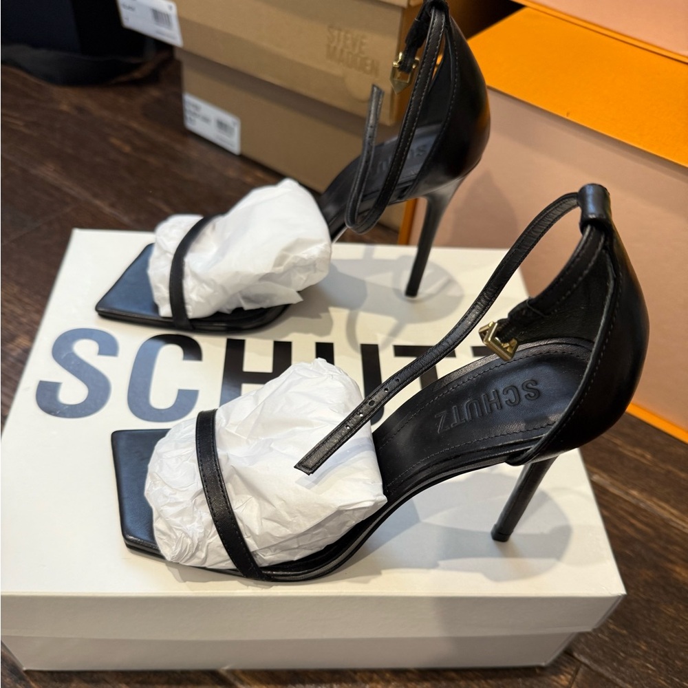 SCHUTZ Jenna heels